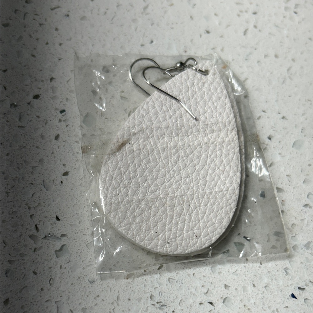Elegant White Teardrop Earrings